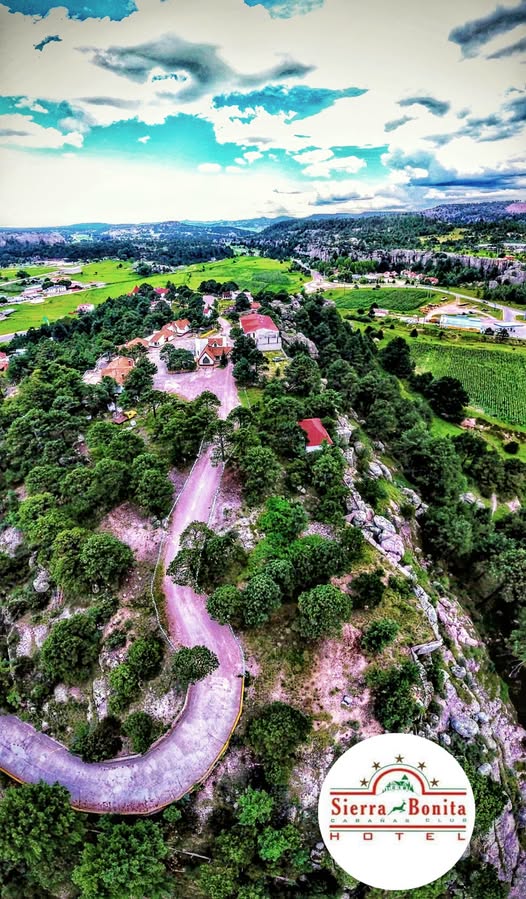 Cabaña de Sierra Bonita vista desde el aire